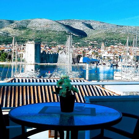 Villa Sarah Trogir Exterior photo