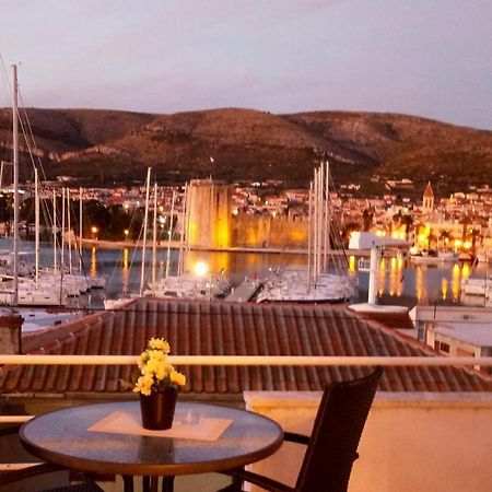 Villa Sarah Trogir Exterior photo